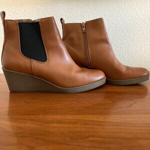 Tan Aerosoles Brandi Ankle Booties Women's Size 6.5